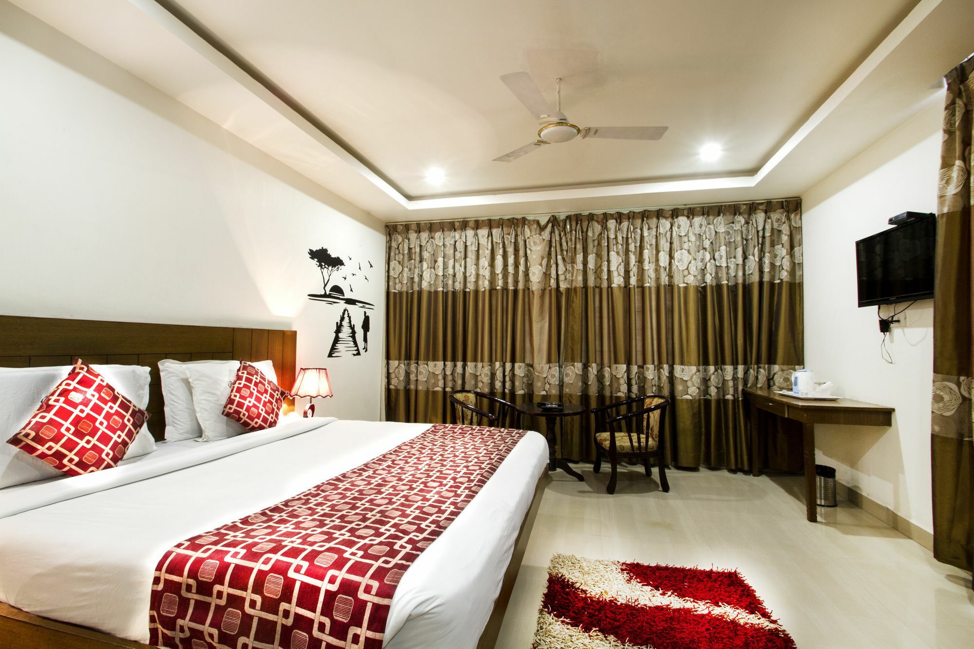 Hotel Rainbow International Shamshabad Хидерабад Екстериор снимка